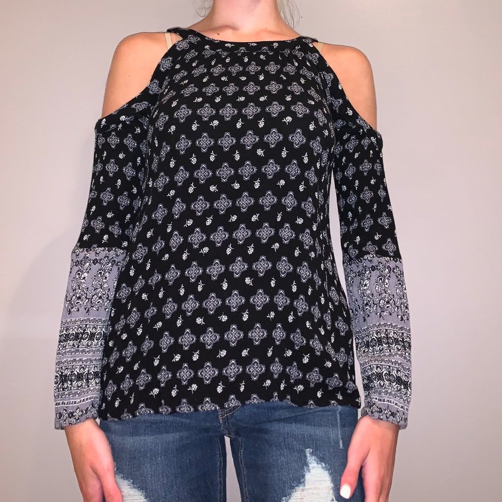 Open should long sleeve shirt